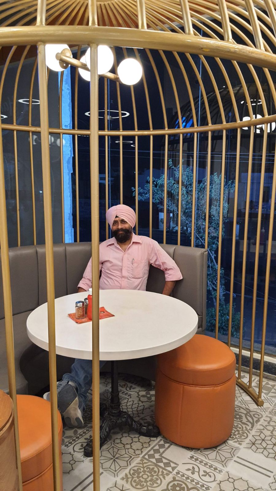 Shri Gurdeep Singh Kalra - Managing Partner & Wholesale Operations